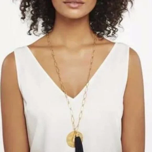 Stella & Dot | Gold Carla Tassel Pendant Necklace Retired - Picture 10 of 13